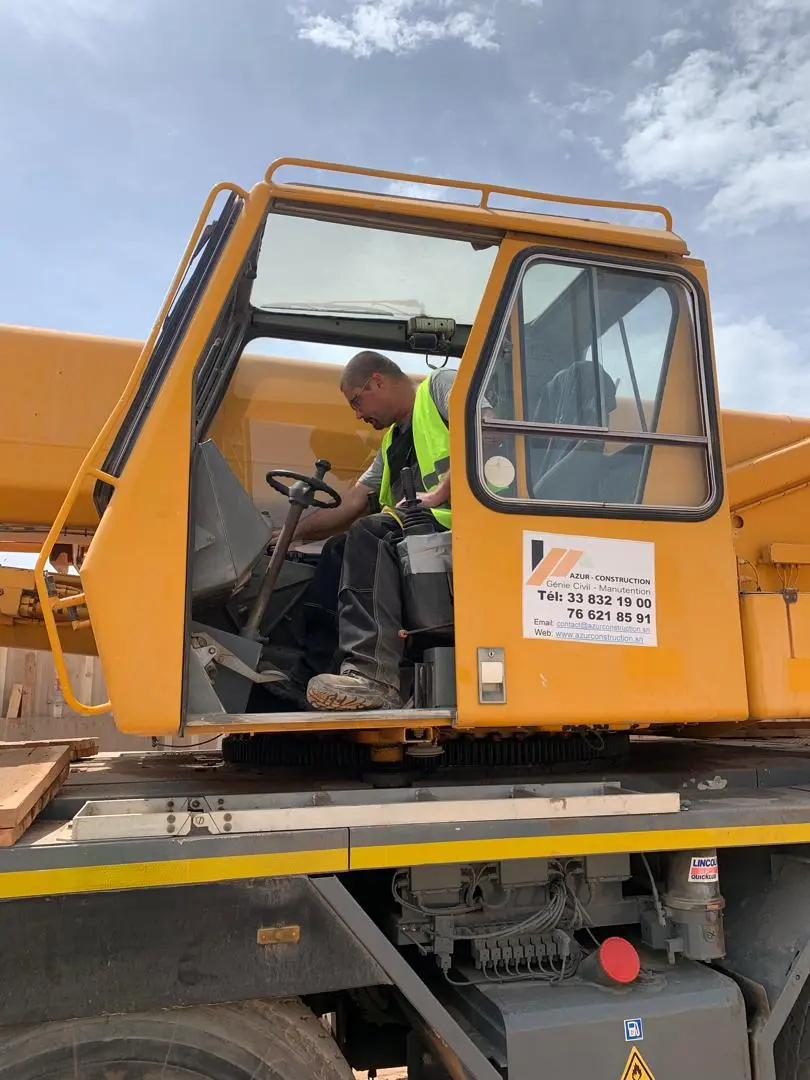 location de grue dakar - Azur Constrcution